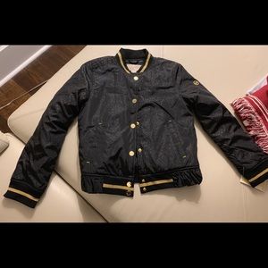 Michael Kors Kids 10/12 Black Bomber puff jacket